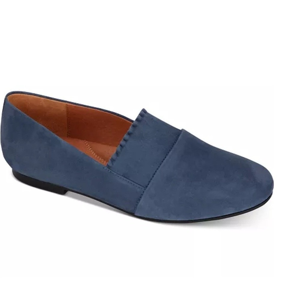 Gentle Souls  Blue Suede Loafers Flats Ribbed Vamp Womens 7M